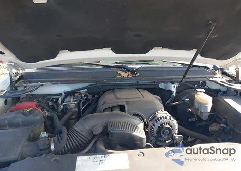 2012 Chevrolet Suburban 1500 Lt z USA, uszkodzony, nr VIN 1GNSKJE78CR124474